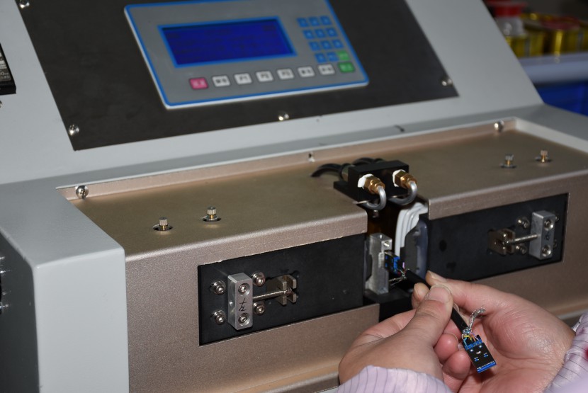 《蘇州華宸宇電子有限公司》定做端子線要做什么？